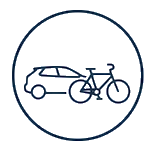 Das Bild zeigt ein minimalistisches, lineares Icon, das ein Auto und ein Fahrrad nebeneinander darstellt, beide umrahmt von einem Kreis. Dieses Design symbolisiert nachhaltige Mobilität und die Integration von umweltfreundlichen Transportmitteln. Ideal für Inhalte rund um nachhaltige Fortbewegung, urbane Mobilität oder umweltbewusste Verkehrsmittel.